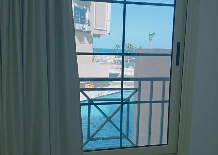جوليانا بيتش ريزورت