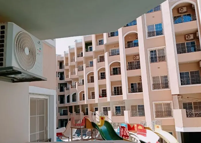 جوليانا بيتش ريزورت Apartment